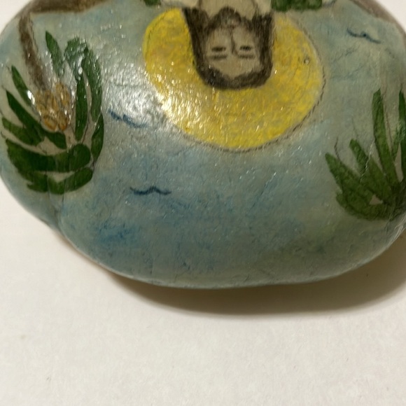 Hand Painted Rock Jesus Artist Signed “God Bless You” - Picture 5 of 8